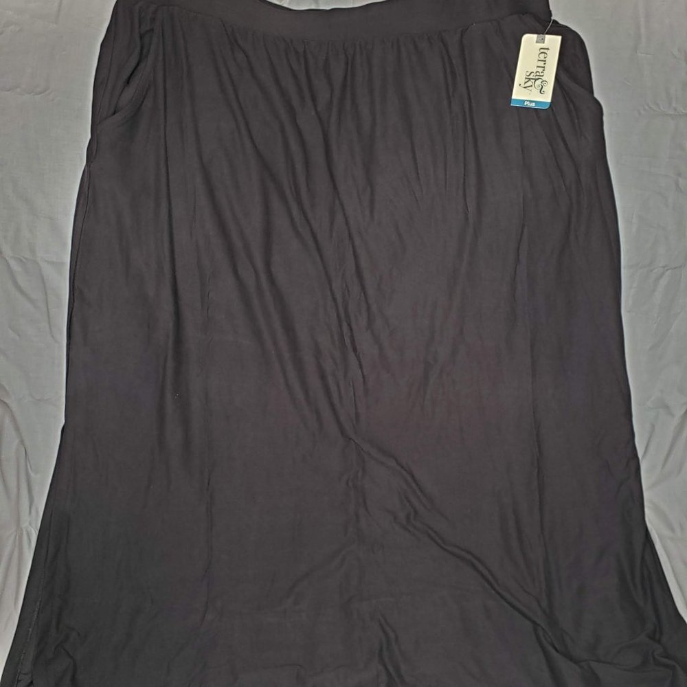 Soft Sueded Pocket Maxi Skirt